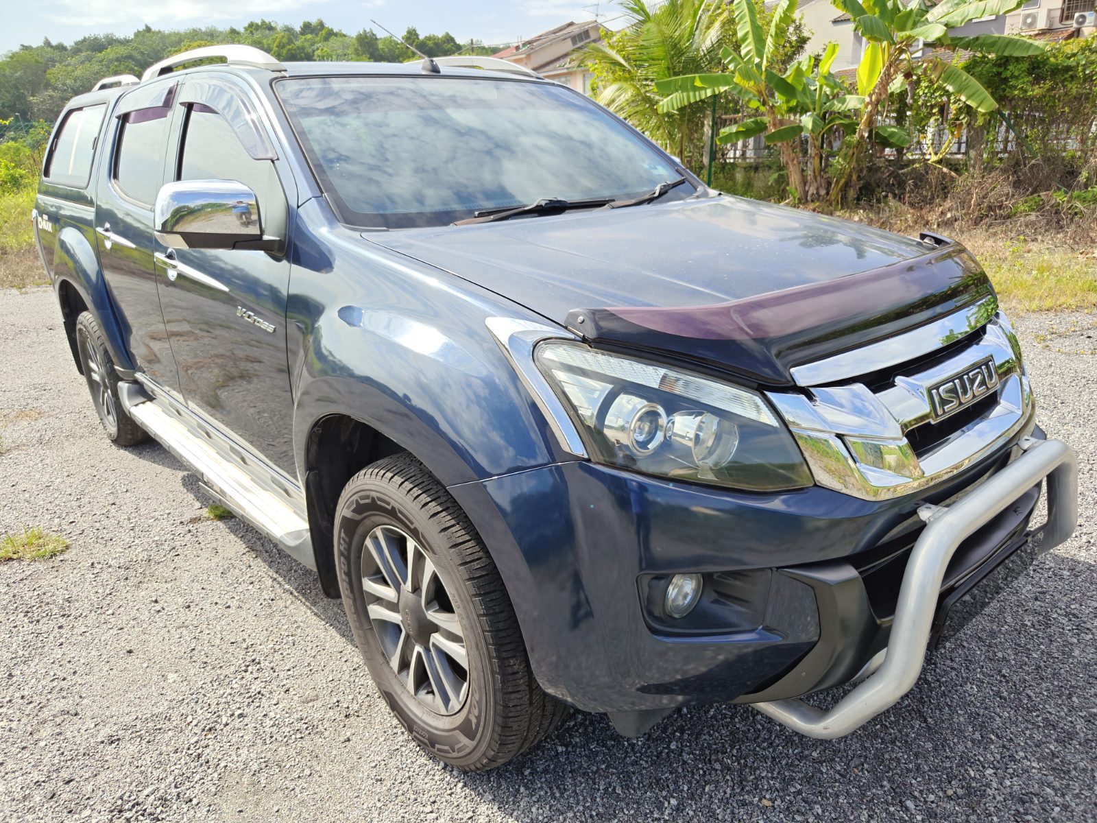 2015 Isuzu D-Max 3.0L V-Cross Automatic